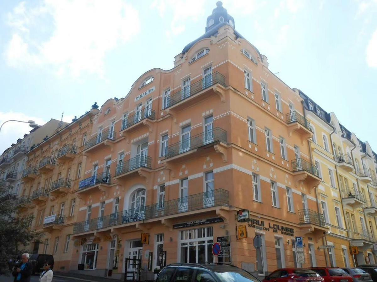 Balconies Above Colonnade Apartman Mariánské Lázně Kültér fotó